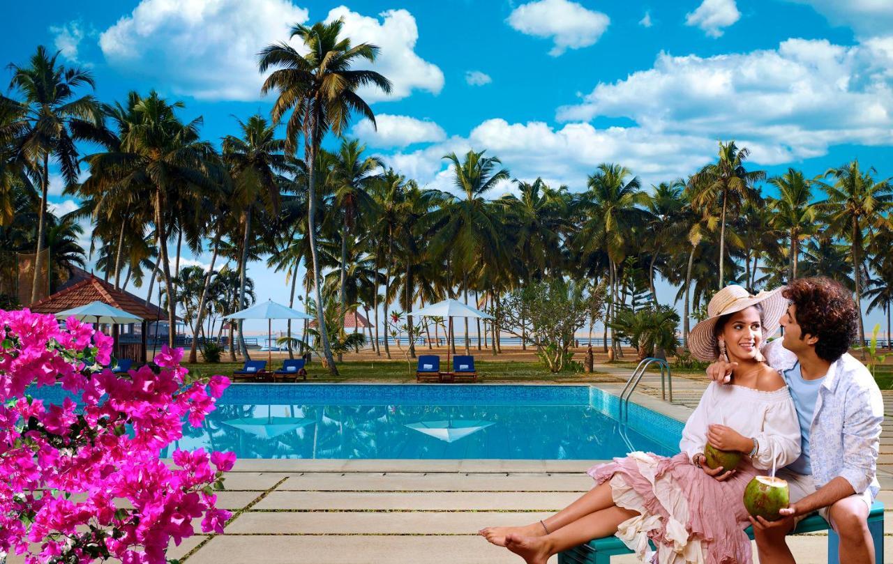 Estuary Sarovar Premiere Poovar Island Exterior photo